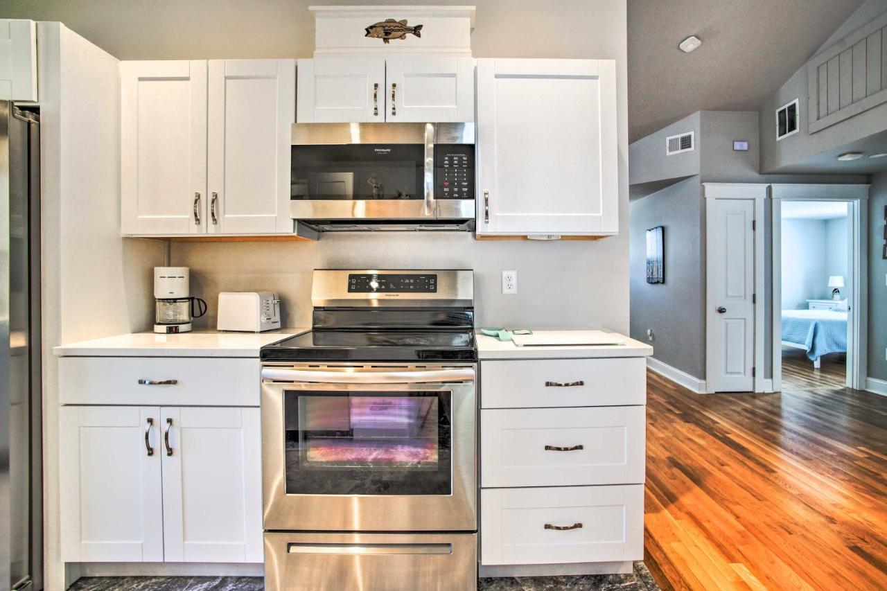 בורן Updated Buzzards Bay Beach Cottage Walk To Shore! מראה חיצוני תמונה